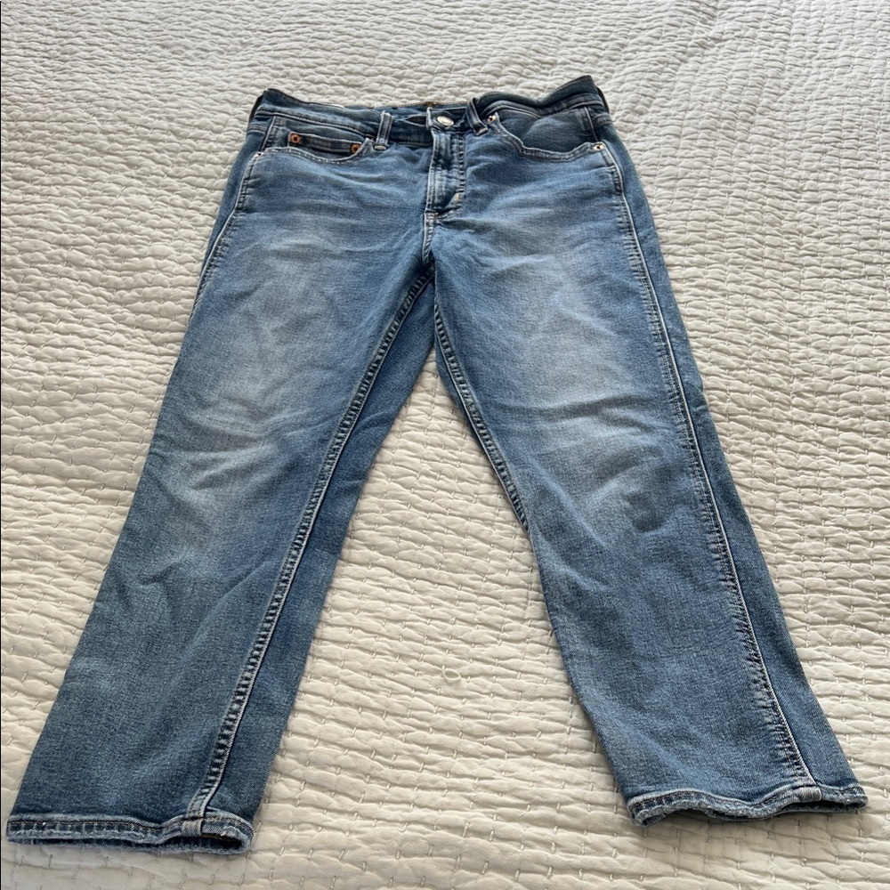 GAP Women's Straight Leg Blue Jeans size 6 short